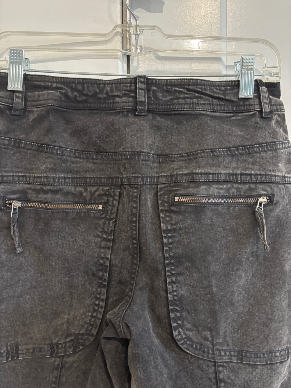 We The Free Hot In It Moto Pants. Size 2 - Picture 8 of 10